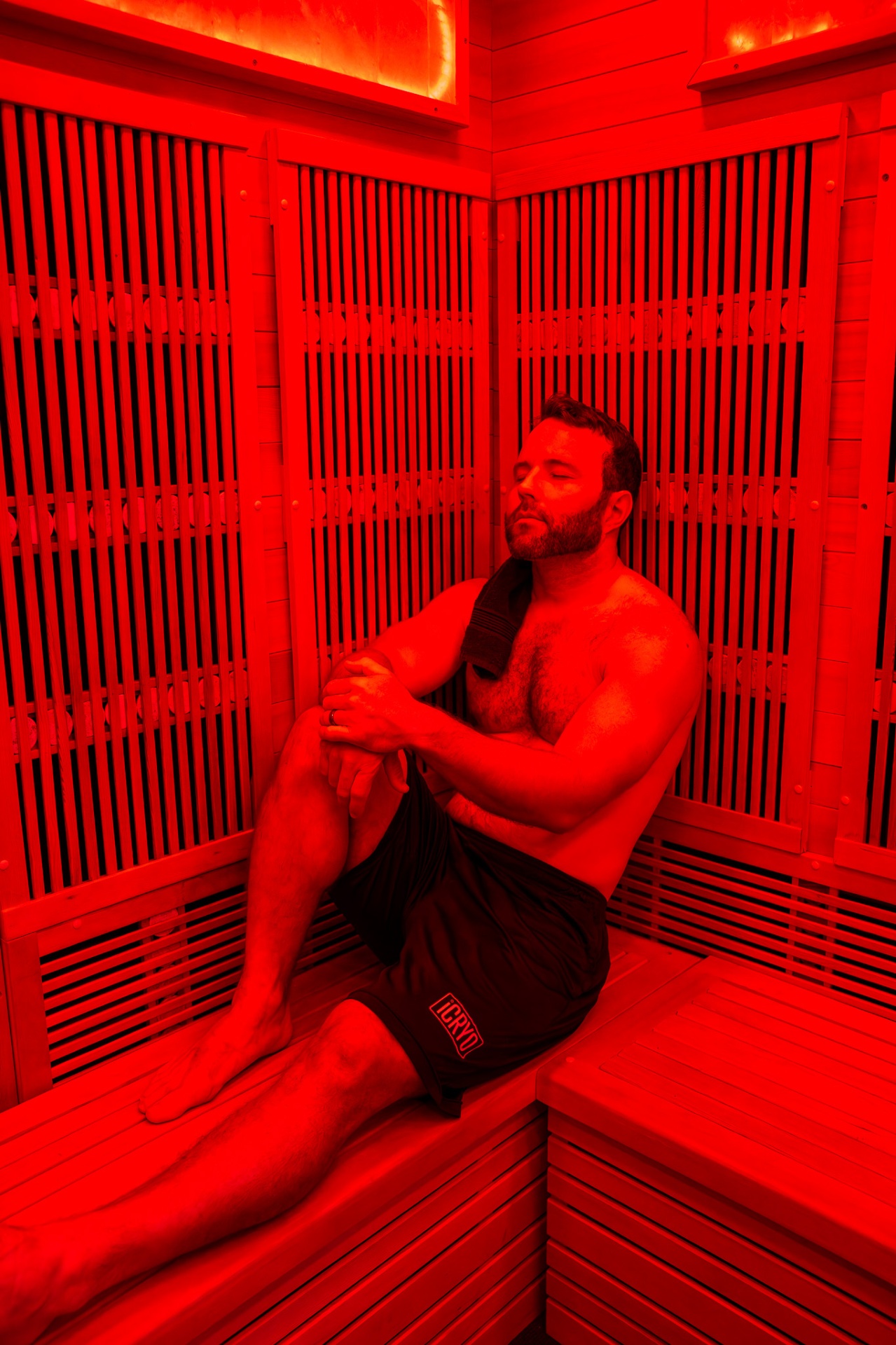 Client relaxing in the iCRYO Branford infrared sauna
